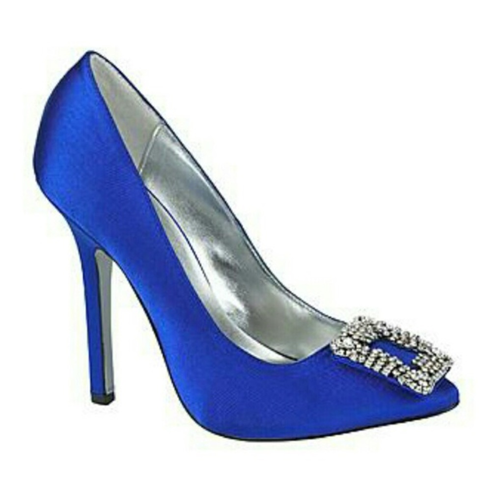 Manolo Blahnik (knockoff) Blue crystal heels